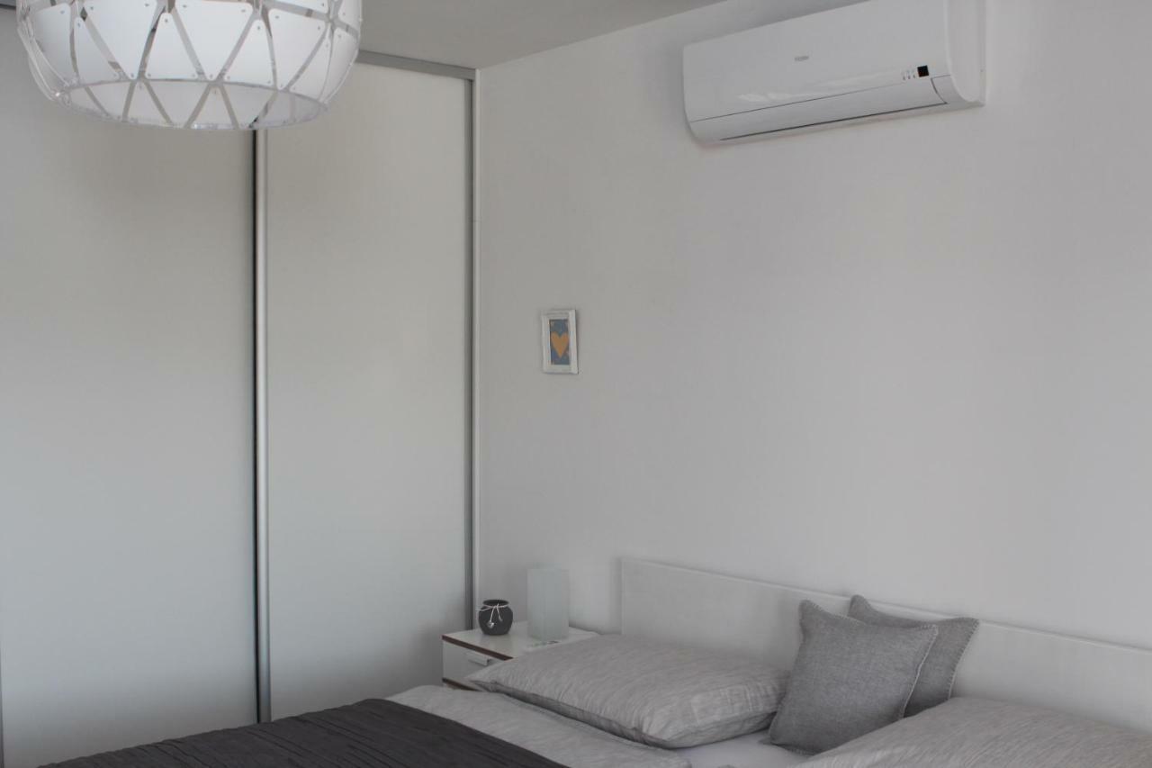 Apartments Mirela Vodice Luaran gambar